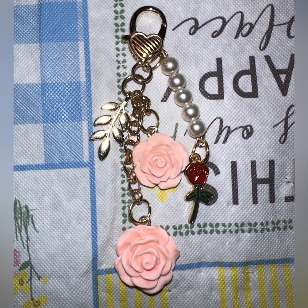NWT pink roses and pearls keychain purse charm
